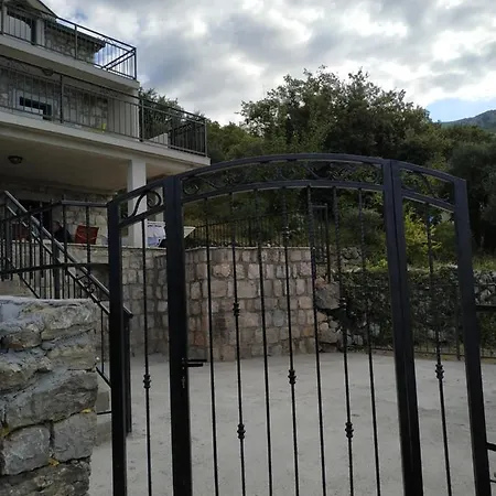 Budva Rest House Exterior photo