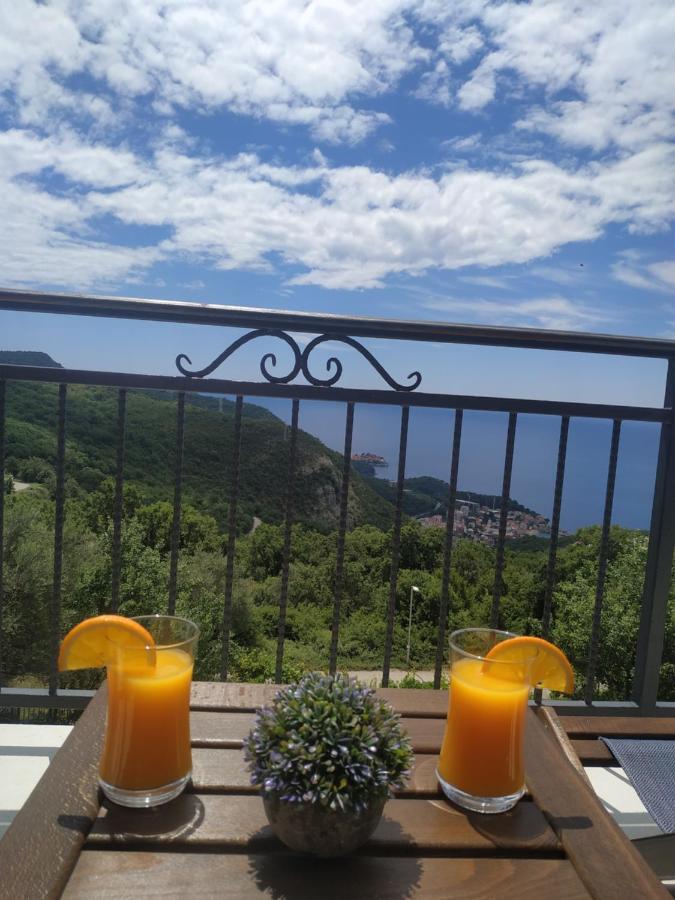 Budva rest house Hébergement de vacances *